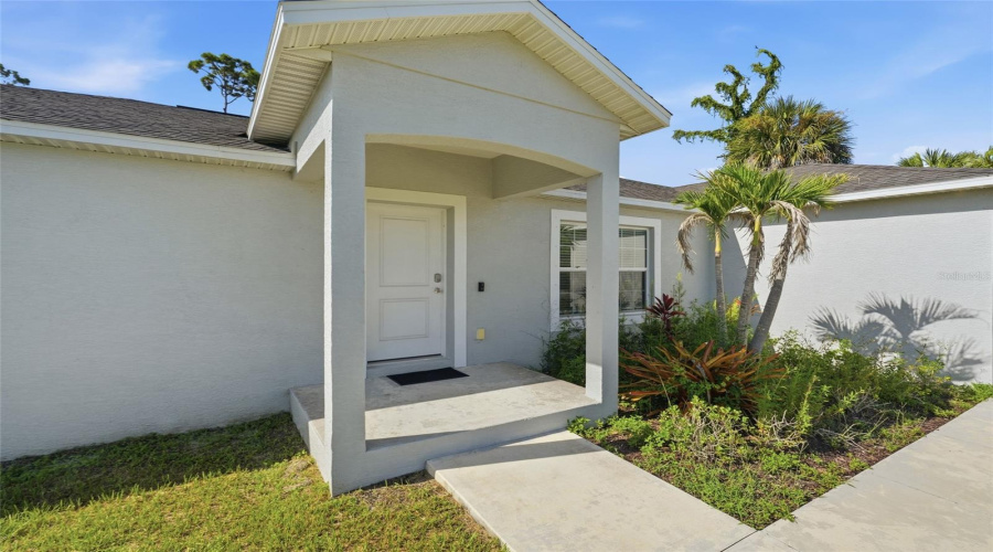 Port Charlotte, Florida 33981, 3 Bedroom Bedrooms, ,2 Bathroombathrooms,Residential,For Sale,Willmington,0,Mfrc7529909
