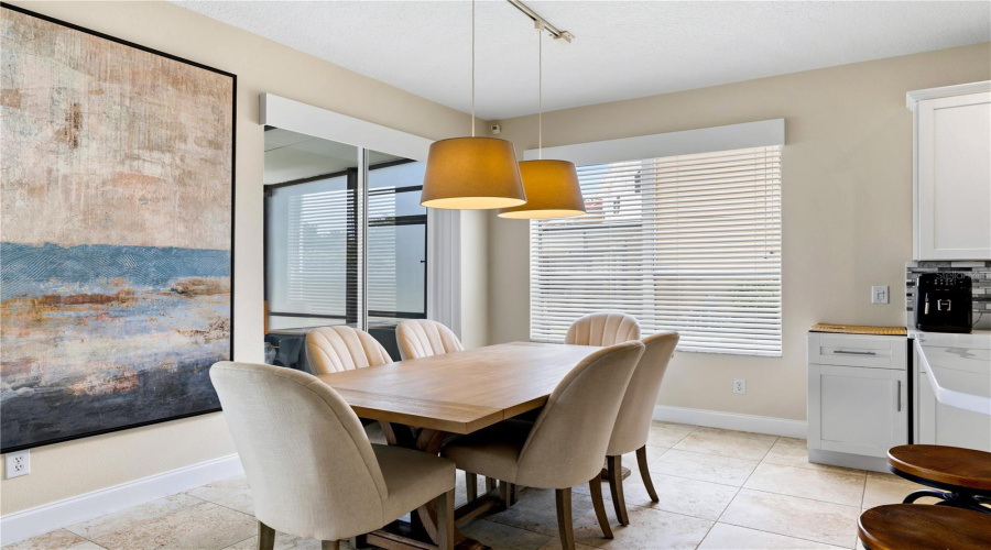 Orlando, Florida 32836, 5 Bedroom Bedrooms, ,4 Bathroombathrooms,Residential,For Sale,Emerald Woods,0,Mfro6435042