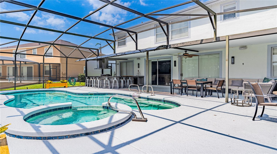 Orlando, Florida 32836, 5 Bedroom Bedrooms, ,4 Bathroombathrooms,Residential,For Sale,Emerald Woods,0,Mfro6435042
