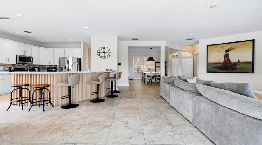 Orlando, Florida 32836, 5 Bedroom Bedrooms, ,4 Bathroombathrooms,Residential,For Sale,Emerald Woods,0,Mfro6435042
