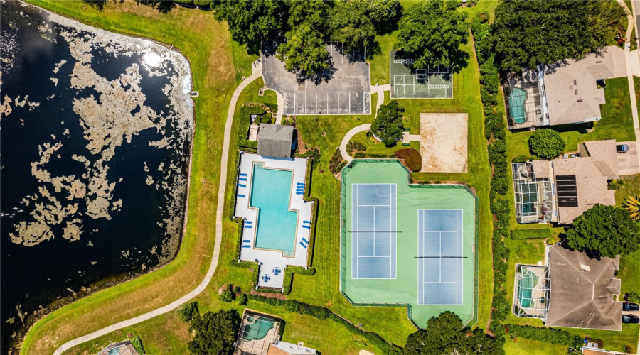 Orlando, Florida 32836, 5 Bedroom Bedrooms, ,4 Bathroombathrooms,Residential,For Sale,Emerald Woods,0,Mfro6435042