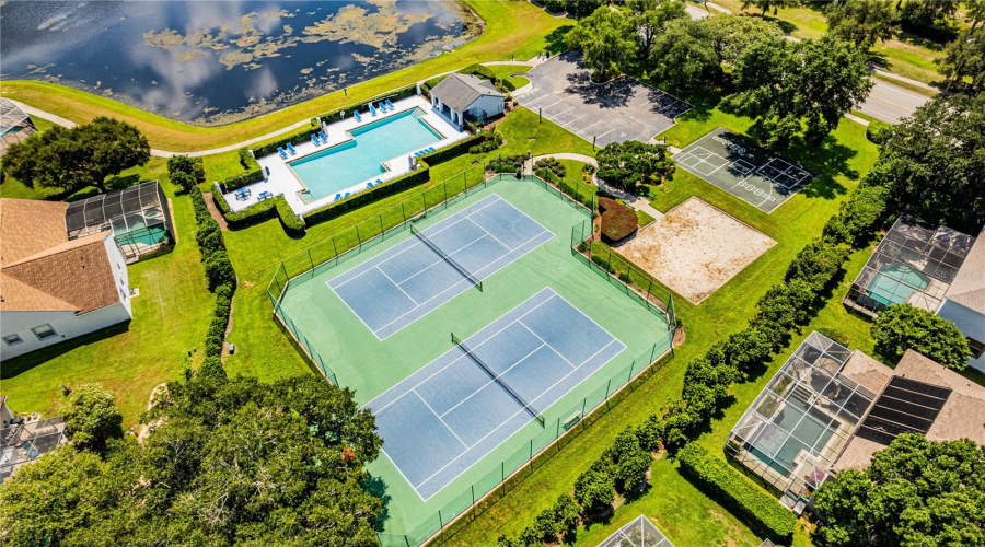 Orlando, Florida 32836, 5 Bedroom Bedrooms, ,4 Bathroombathrooms,Residential,For Sale,Emerald Woods,0,Mfro6435042