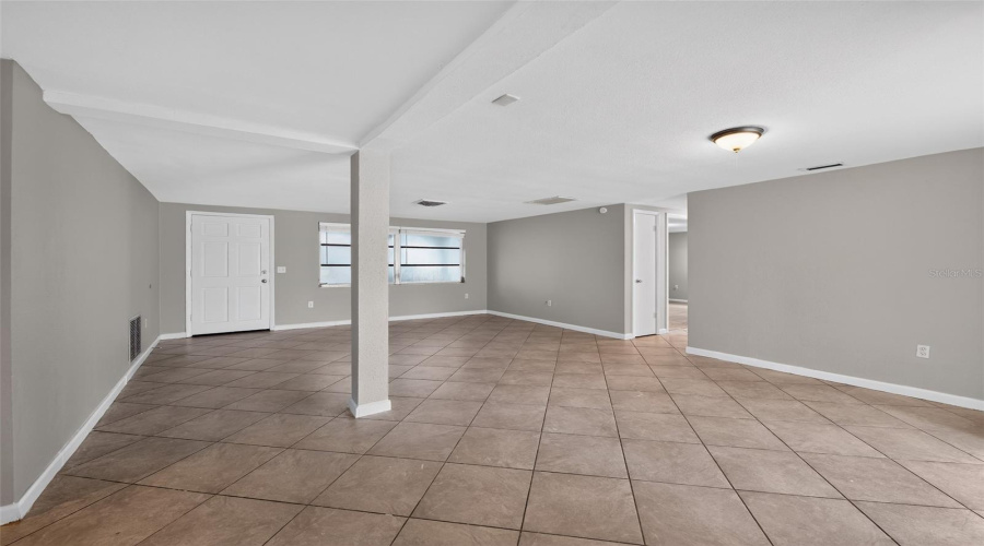 New Port Richey, Florida 34652, 3 Bedroom Bedrooms, ,2 Bathroombathrooms,Residential,For Sale,Mockingbird,0,Mfrtb8536095
