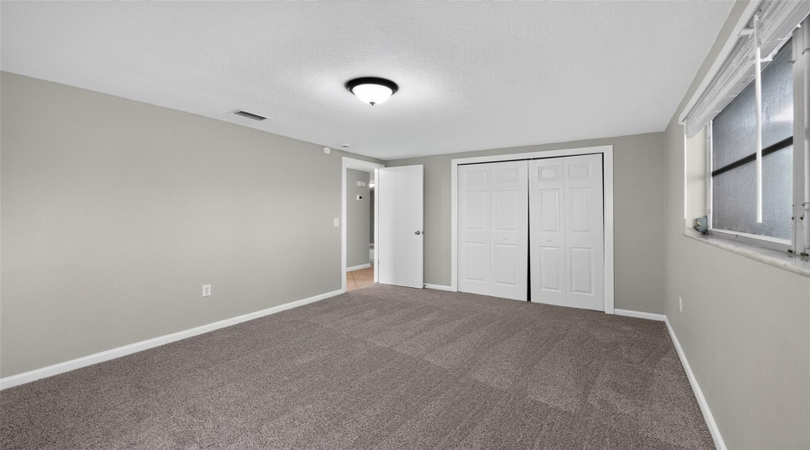 New Port Richey, Florida 34652, 3 Bedroom Bedrooms, ,2 Bathroombathrooms,Residential,For Sale,Mockingbird,0,Mfrtb8536095