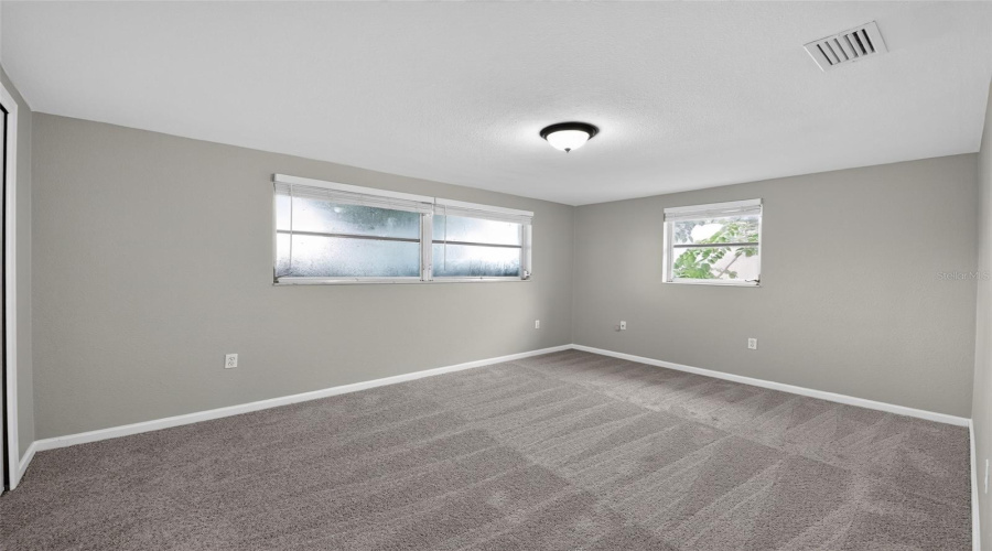 New Port Richey, Florida 34652, 3 Bedroom Bedrooms, ,2 Bathroombathrooms,Residential,For Sale,Mockingbird,0,Mfrtb8536095