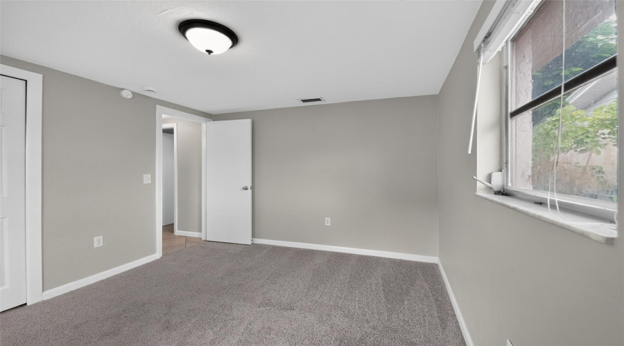 New Port Richey, Florida 34652, 3 Bedroom Bedrooms, ,2 Bathroombathrooms,Residential,For Sale,Mockingbird,0,Mfrtb8536095