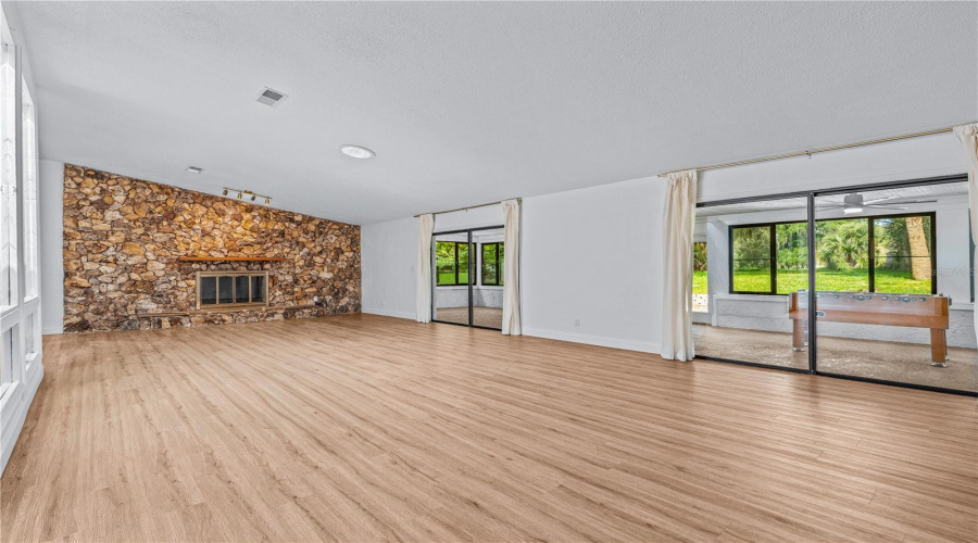 Ormond Beach, Florida 32174, 3 Bedroom Bedrooms, ,2 Bathroombathrooms,Residential,For Sale,Rio Pinar,0,Mfrv4950929