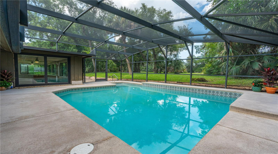 Ormond Beach, Florida 32174, 3 Bedroom Bedrooms, ,2 Bathroombathrooms,Residential,For Sale,Rio Pinar,0,Mfrv4950929