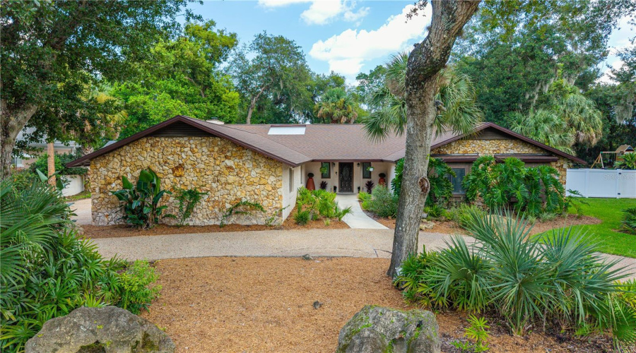 Ormond Beach, Florida 32174, 3 Bedroom Bedrooms, ,2 Bathroombathrooms,Residential,For Sale,Rio Pinar,0,Mfrv4950929