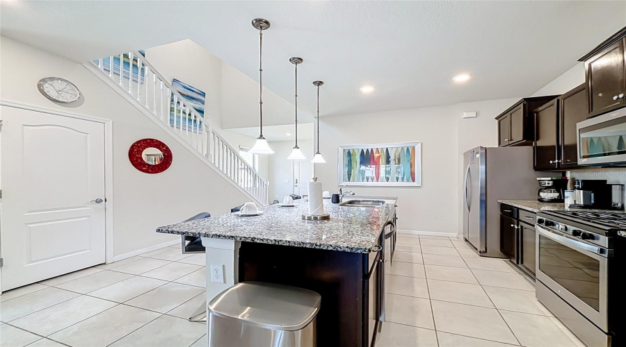 Davenport, Florida 33837, 7 Bedroom Bedrooms, ,5 Bathroombathrooms,Residential,For Sale,Misty Oak,0,Mfro6436907
