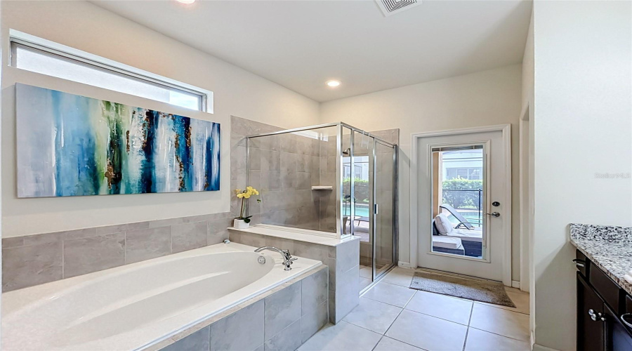 Davenport, Florida 33837, 7 Bedroom Bedrooms, ,5 Bathroombathrooms,Residential,For Sale,Misty Oak,0,Mfro6436907