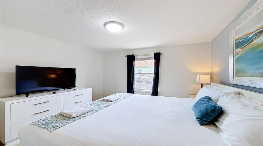 Davenport, Florida 33837, 7 Bedroom Bedrooms, ,5 Bathroombathrooms,Residential,For Sale,Misty Oak,0,Mfro6436907