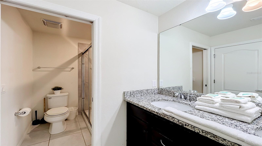 Davenport, Florida 33837, 7 Bedroom Bedrooms, ,5 Bathroombathrooms,Residential,For Sale,Misty Oak,0,Mfro6436907