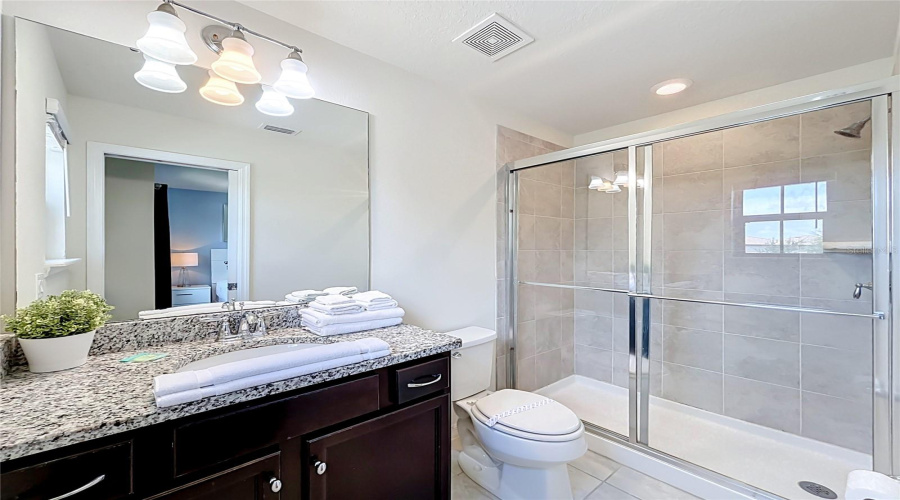 Davenport, Florida 33837, 7 Bedroom Bedrooms, ,5 Bathroombathrooms,Residential,For Sale,Misty Oak,0,Mfro6436907