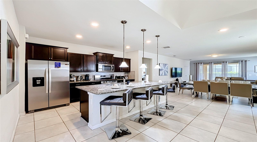 Davenport, Florida 33837, 7 Bedroom Bedrooms, ,5 Bathroombathrooms,Residential,For Sale,Misty Oak,0,Mfro6436907