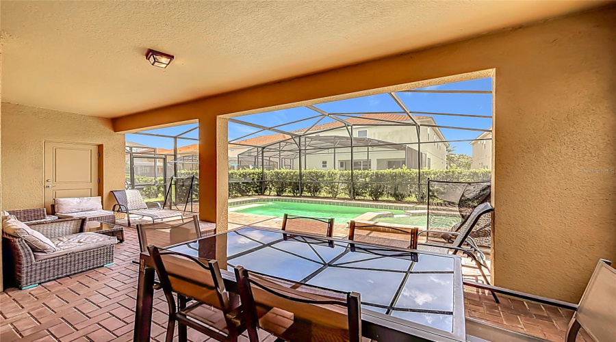Davenport, Florida 33837, 7 Bedroom Bedrooms, ,5 Bathroombathrooms,Residential,For Sale,Misty Oak,0,Mfro6436907