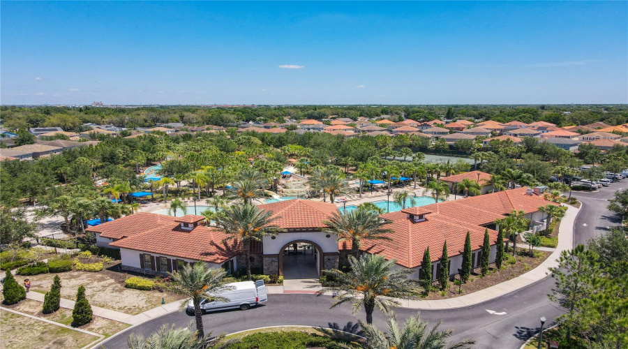 Davenport, Florida 33837, 7 Bedroom Bedrooms, ,5 Bathroombathrooms,Residential,For Sale,Misty Oak,0,Mfro6436907