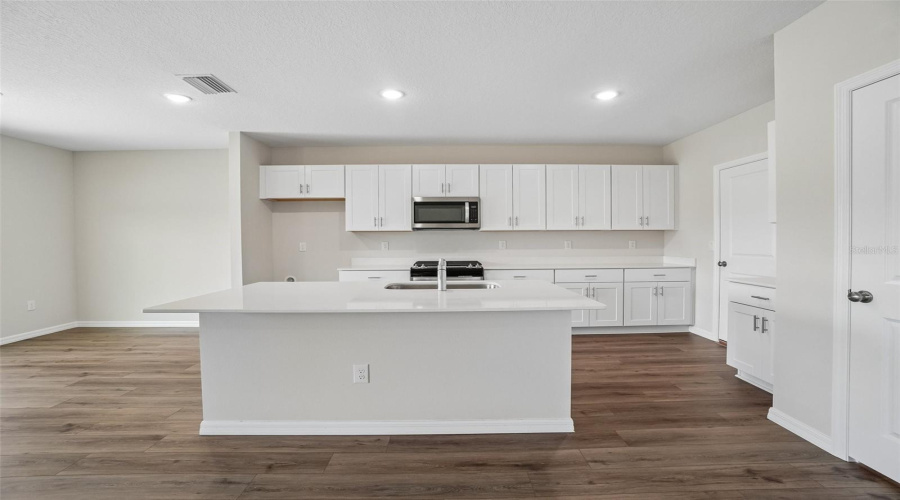 Zephyrhills, Florida 33541, 4 Bedroom Bedrooms, ,2 Bathroombathrooms,Residential,For Sale,Sagemoor,0,Mfrtb8542883