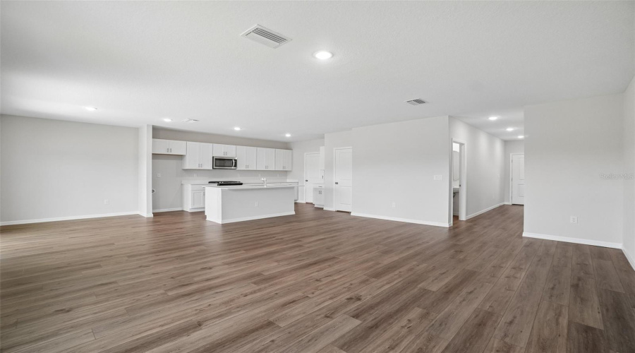 Zephyrhills, Florida 33541, 4 Bedroom Bedrooms, ,2 Bathroombathrooms,Residential,For Sale,Sagemoor,0,Mfrtb8542883