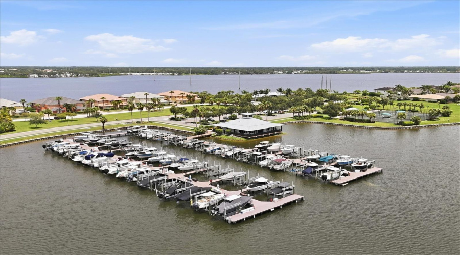 Bradenton, Florida 34208, 3 Bedroom Bedrooms, ,2 Bathroombathrooms,Residential,For Sale,Tidewater Preserve Blvd,0,Mfra4704162