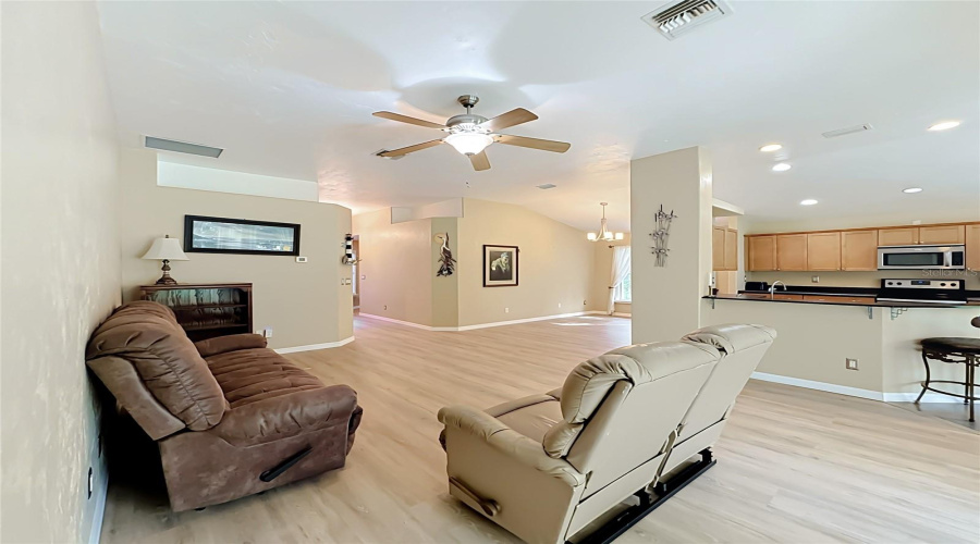 Ocala, Florida 34481, 3 Bedroom Bedrooms, ,2 Bathroombathrooms,Residential,For Sale,61St Place,0,Mfrom724961