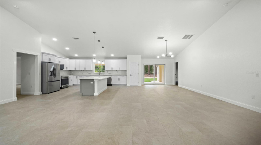 Dunnellon, Florida 34432, 4 Bedroom Bedrooms, ,3 Bathroombathrooms,Residential,For Sale,96Th,0,Mfrom724660