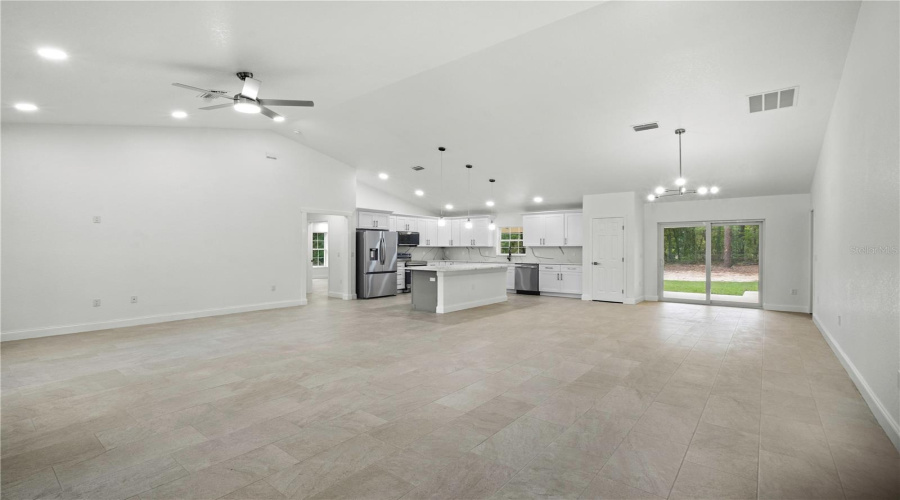 Dunnellon, Florida 34432, 4 Bedroom Bedrooms, ,3 Bathroombathrooms,Residential,For Sale,96Th,0,Mfrom724660
