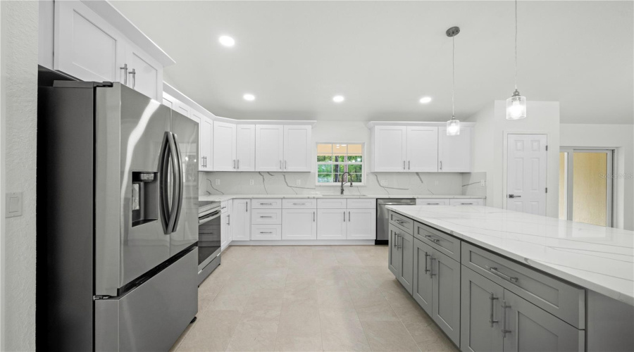Dunnellon, Florida 34432, 4 Bedroom Bedrooms, ,3 Bathroombathrooms,Residential,For Sale,96Th,0,Mfrom724660