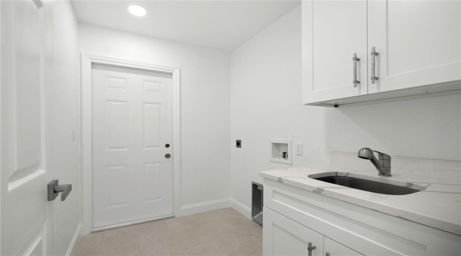 Dunnellon, Florida 34432, 4 Bedroom Bedrooms, ,3 Bathroombathrooms,Residential,For Sale,96Th,0,Mfrom724660
