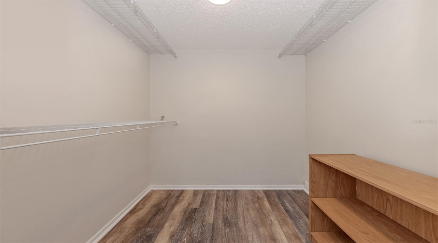 Master Walk In Closet