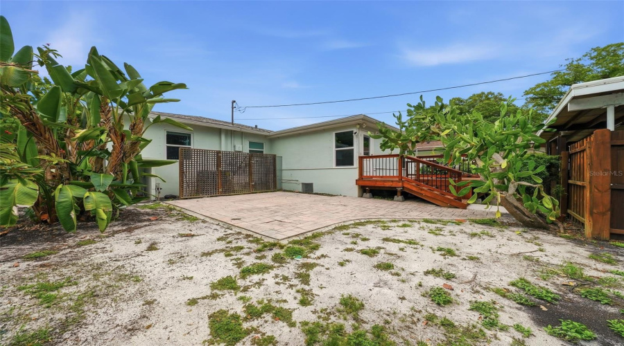 St Petersburg, Florida 33713, 2 Bedroom Bedrooms, ,1 Bathroombathrooms,Residential,For Sale,Burlington,0,Mfrtb8515980