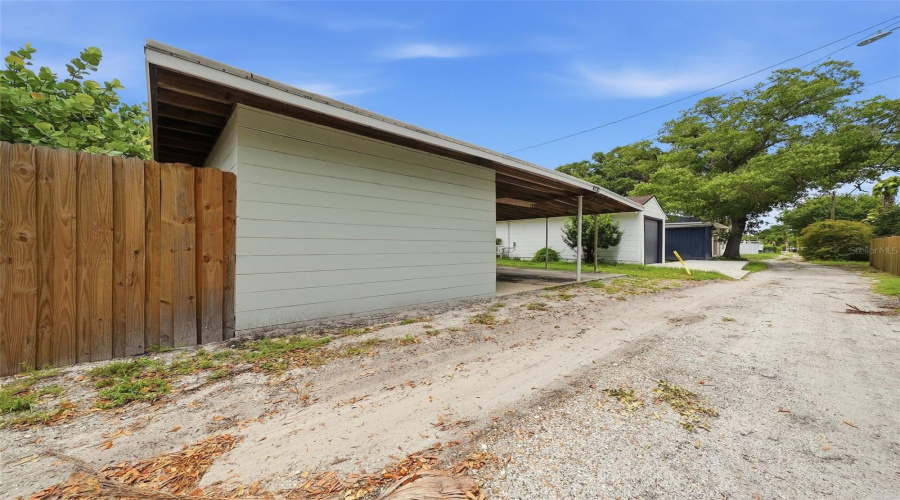 St Petersburg, Florida 33713, 2 Bedroom Bedrooms, ,1 Bathroombathrooms,Residential,For Sale,Burlington,0,Mfrtb8515980