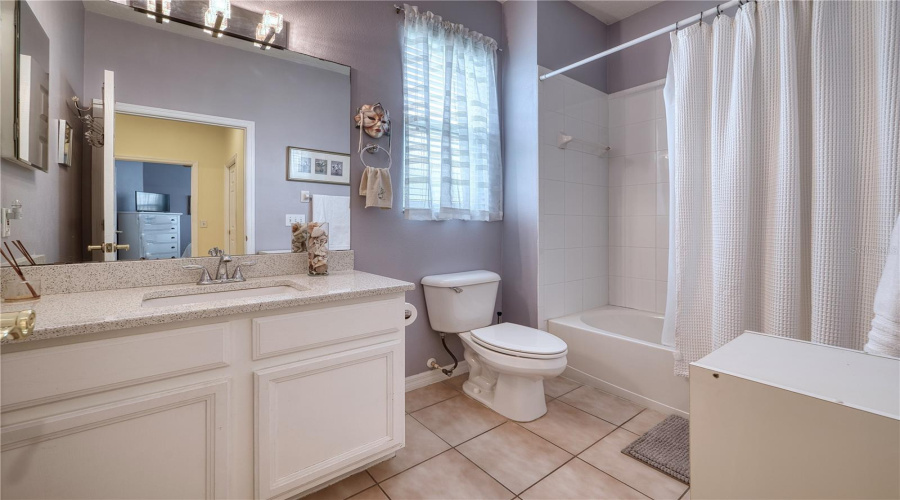 Sarasota, Florida 34243, 2 Bedroom Bedrooms, ,2 Bathroombathrooms,Residential,For Sale,Cascade Falls,0,Mfra4698780