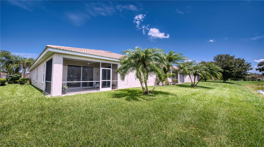 Sarasota, Florida 34243, 2 Bedroom Bedrooms, ,2 Bathroombathrooms,Residential,For Sale,Cascade Falls,0,Mfra4698780