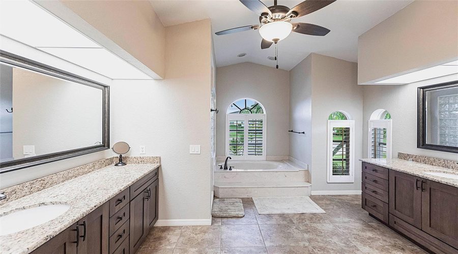Punta Gorda, Florida 33950, 3 Bedroom Bedrooms, ,2 Bathroombathrooms,Residential,For Sale,Suzi,0,Mfrc7513876