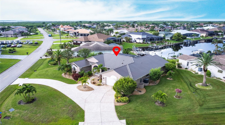 Punta Gorda, Florida 33950, 3 Bedroom Bedrooms, ,2 Bathroombathrooms,Residential,For Sale,Suzi,0,Mfrc7513876