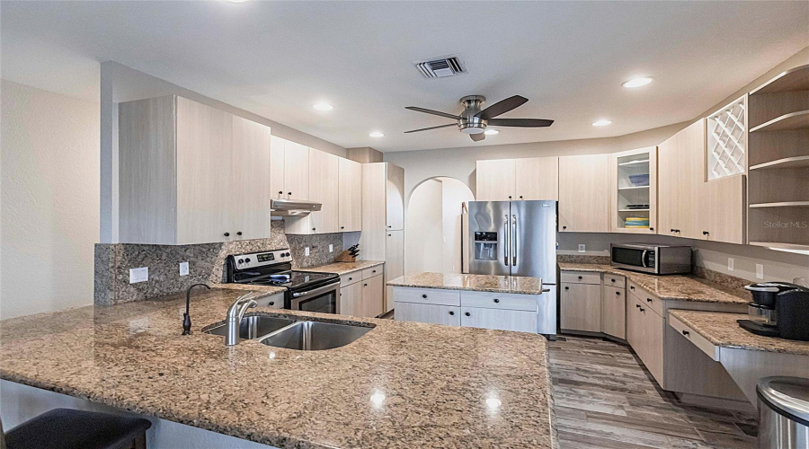 Punta Gorda, Florida 33950, 3 Bedroom Bedrooms, ,2 Bathroombathrooms,Residential,For Sale,Suzi,0,Mfrc7513876