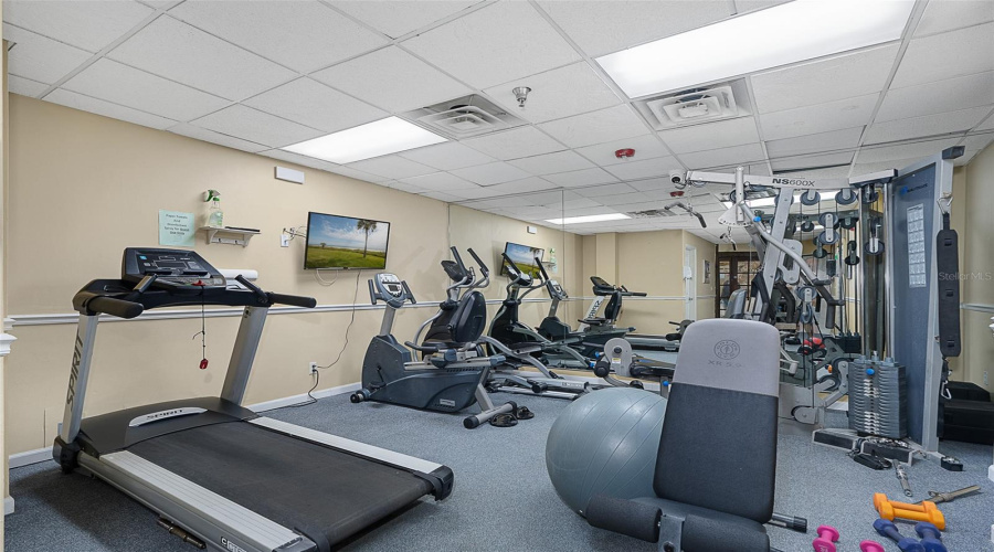 Daytona Beach, Florida 32118, 1 Bedroom Bedrooms, ,1 Bathroombathrooms,Residential,For Sale,Atlantic,0,Mfrv4948261