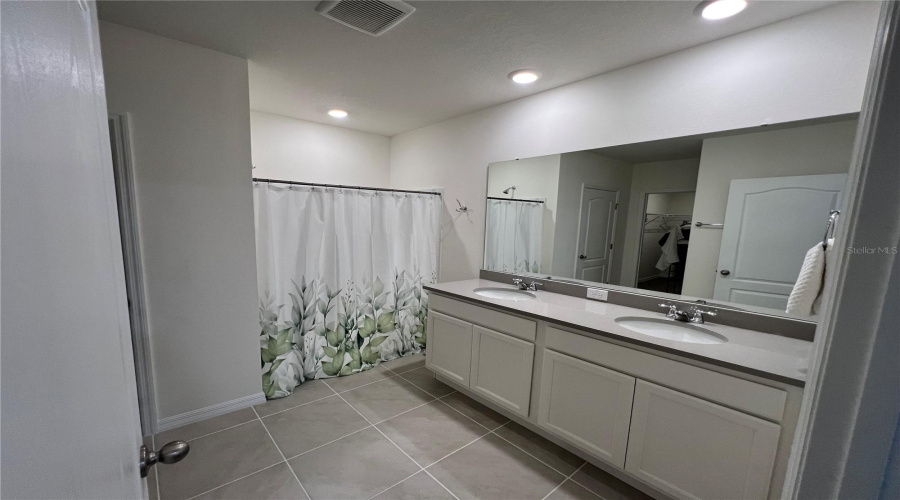 Bartow, Florida 33830, 4 Bedroom Bedrooms, ,2 Bathroombathrooms,Residential,For Sale,Grey Heron,0,Mfro6436303