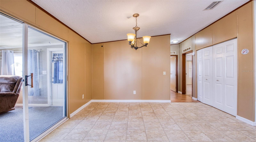 Oldsmar, Florida 34677, 2 Bedroom Bedrooms, ,2 Bathroombathrooms,Residential,For Sale,Blue Marlin,0,Mfrtb8442487