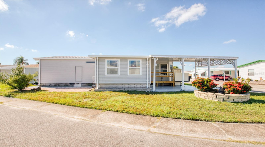 Oldsmar, Florida 34677, 2 Bedroom Bedrooms, ,2 Bathroombathrooms,Residential,For Sale,Blue Marlin,0,Mfrtb8442487