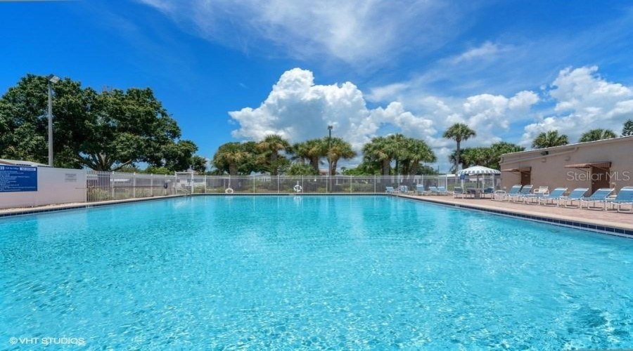 Oldsmar, Florida 34677, 2 Bedroom Bedrooms, ,2 Bathroombathrooms,Residential,For Sale,Blue Marlin,0,Mfrtb8442487