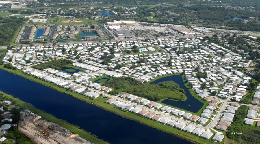 Oldsmar, Florida 34677, 2 Bedroom Bedrooms, ,2 Bathroombathrooms,Residential,For Sale,Blue Marlin,0,Mfrtb8442487