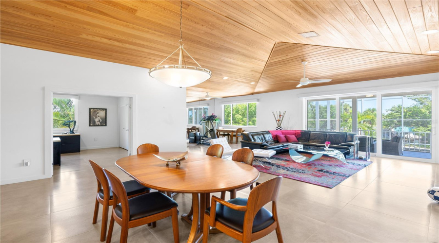 Sarasota, Florida 34242, 4 Bedroom Bedrooms, ,3 Bathroombathrooms,Residential,For Sale,Treasure Boat,0,Mfra4698813
