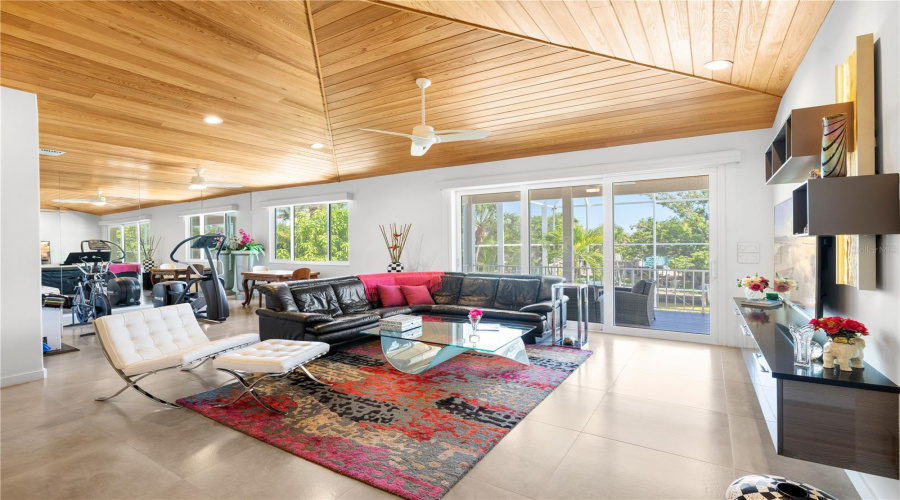 Sarasota, Florida 34242, 4 Bedroom Bedrooms, ,3 Bathroombathrooms,Residential,For Sale,Treasure Boat,0,Mfra4698813