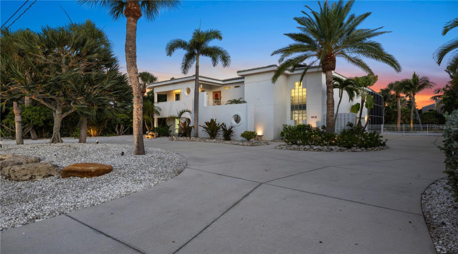 Sarasota, Florida 34242, 4 Bedroom Bedrooms, ,3 Bathroombathrooms,Residential,For Sale,Treasure Boat,0,Mfra4698813