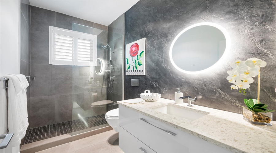 Sarasota, Florida 34242, 4 Bedroom Bedrooms, ,3 Bathroombathrooms,Residential,For Sale,Treasure Boat,0,Mfra4698813