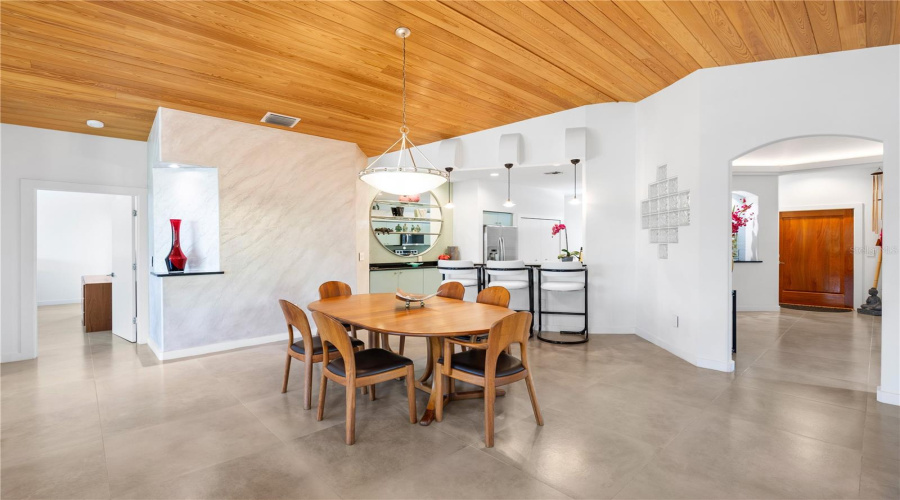 Sarasota, Florida 34242, 4 Bedroom Bedrooms, ,3 Bathroombathrooms,Residential,For Sale,Treasure Boat,0,Mfra4698813