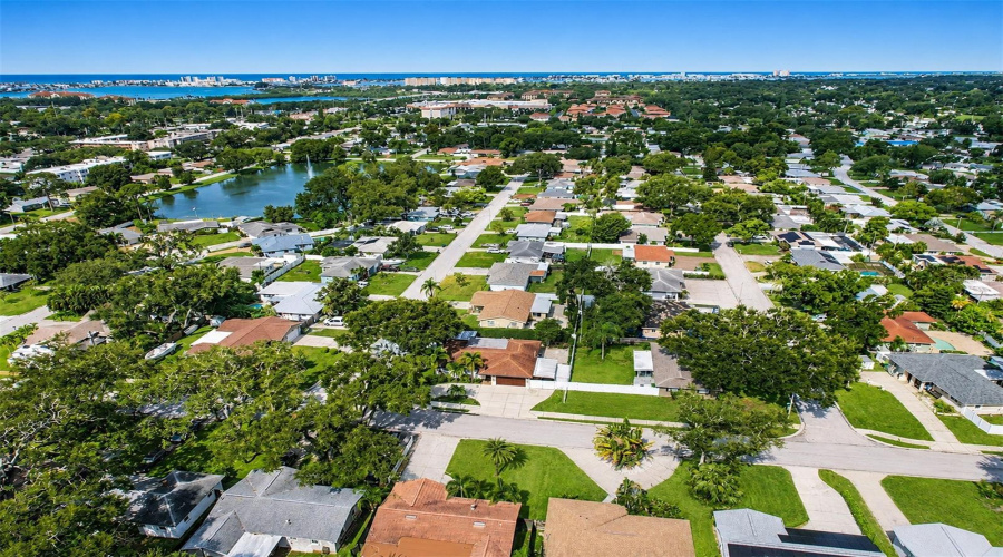 St Petersburg, Florida 33708, 3 Bedroom Bedrooms, ,2 Bathroombathrooms,Residential,For Sale,97Th,0,Mfrtb8541650