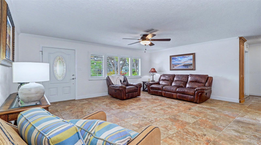 St Petersburg, Florida 33708, 3 Bedroom Bedrooms, ,2 Bathroombathrooms,Residential,For Sale,97Th,0,Mfrtb8541650